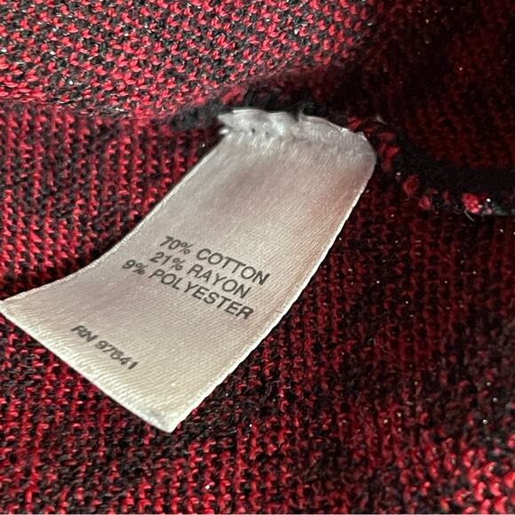 J. Jill Jacquard Sparkle Tunic Holiday Sweater Red Black Size S - Picture 4 of 4